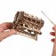Holzmodell Motor V8 - 6