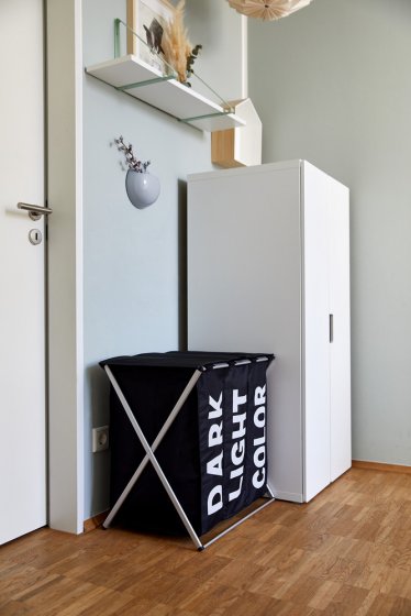 Wäschesammler Mod. Trio Top Schwarz, Fassungsvermögen: 118 Liter