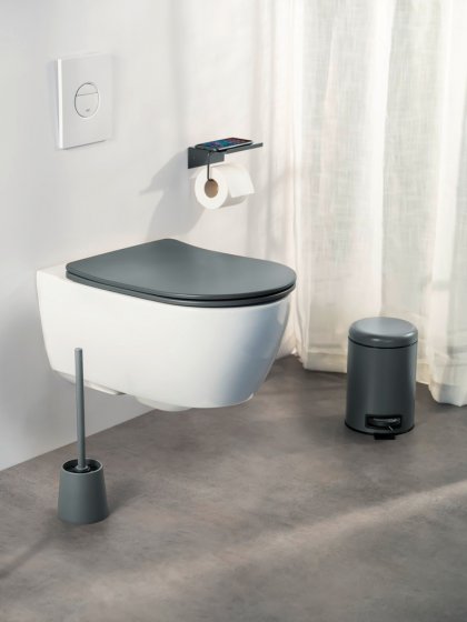 WC-Sitz Mod. Galati Anthrazit matt, aus Duroplast, Soft-Touch-Effekt 