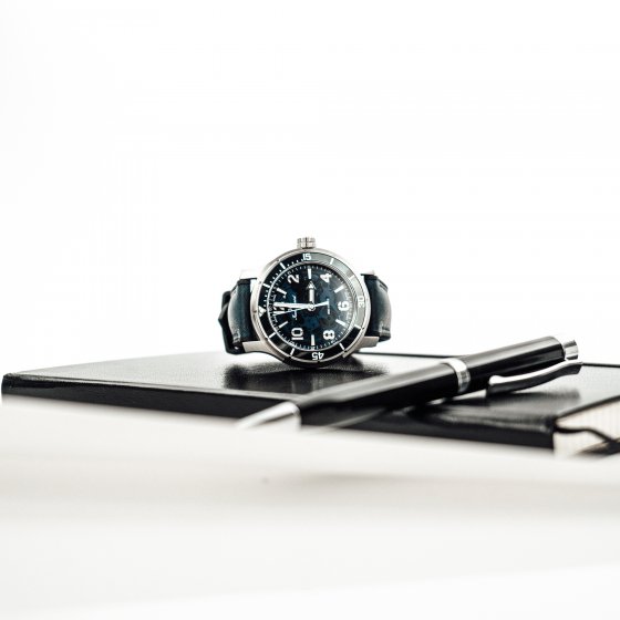 Herren Armbanduhr Edelstahl  Satiniert 24,5cm 