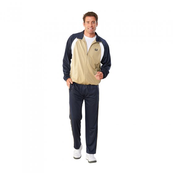 Sportanzug mit zwei Hosen